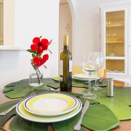 Malagasuite Lux & Pool