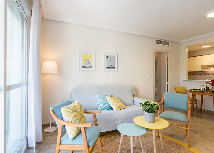 Malagasuite Lux & Pool Torremolinos