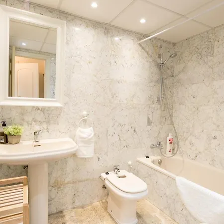 Malagasuite Lux & Pool Lägenhet Torremolinos