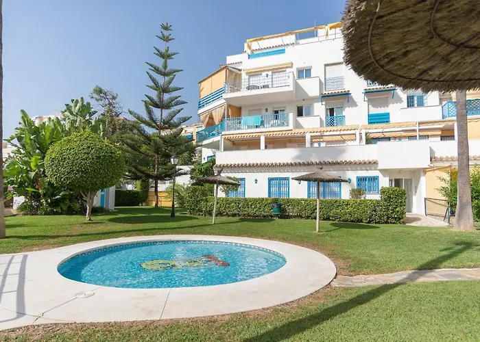 Malagasuite Lux & Pool Апартаменты *